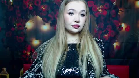 anastacyyellig online show from 01/21/25, 08:11