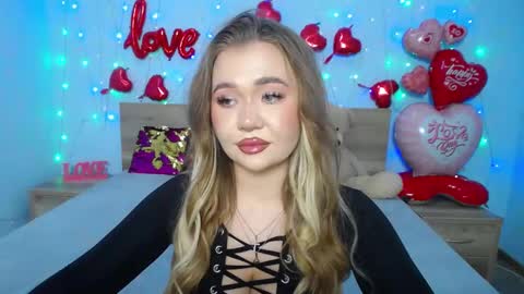 anastacyyellig online show from 02/06/25, 12:05