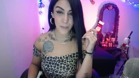 Jennyfer.... but u can say me Anastasia online show from 12/20/24, 05:08