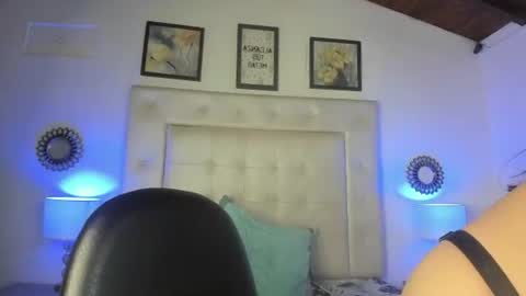anastassia_29 online show from 07/25/26, 10:24