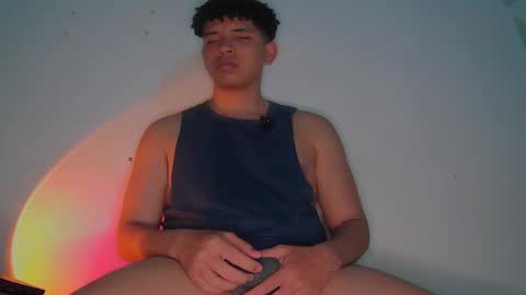 Snapshot of ancoder2912 chatting on 03/25/26, 05:13 Andres online show from 03/25/26, 05:13