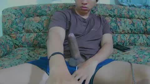 Snapshot of ancoder2912 chatting on 04/20/26, 06:05 Andres online show from 04/20/26, 06:05