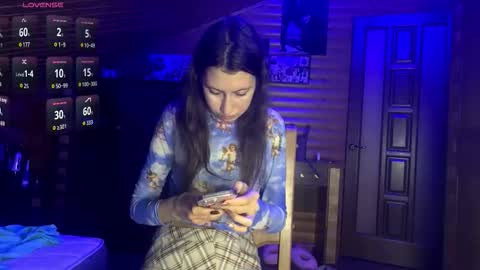 Ashley Cooper online show from 11/21/25, 05:22