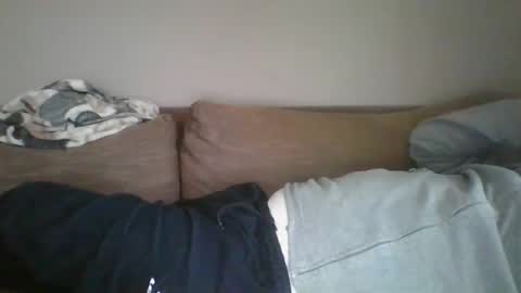 Snapshot of andellus chatting on 01/11/25, 11:23 andellus online show from 01/11/25, 11:23