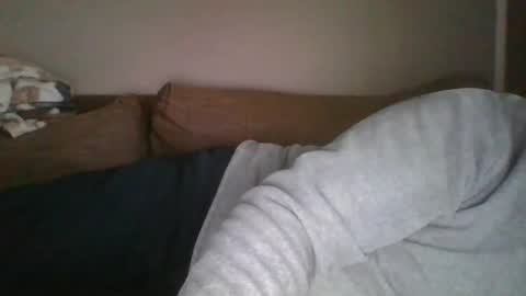 Snapshot of andellus chatting on 02/22/25, 08:18 andellus online show from 02/22/25, 08:18