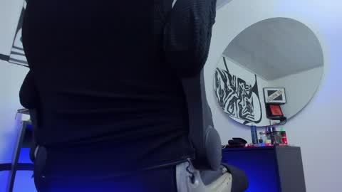 Snapshot of anders_x chatting on 05/28/26, 01:47 Andrs - online show from 05/28/26, 01:47