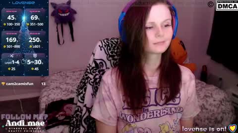 Snapshot of andi_mae chatting on 12/24/24, 06:22 Andi online show from 12/24/24, 06:22