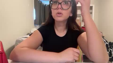 anditspinkxo online show from 06/16/26, 05:15