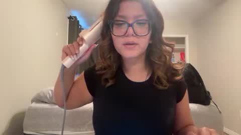 anditspinkxo online show from 07/10/26, 08:22
