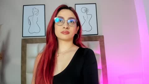 Andra Cyrus online show from 01/03/25, 02:08