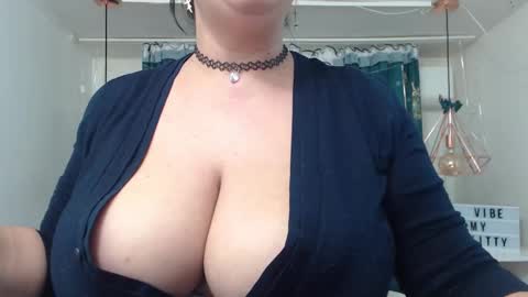 AndraHart  online show from 02/23/25, 01:53