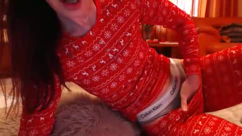 Andra online show from 04/24/26, 09:34