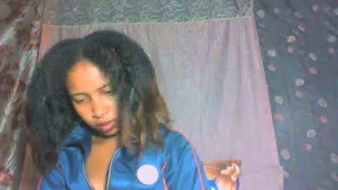 Snapshot of andre415913 chatting on 05/13/26, 04:32 andre415913 online show from 05/13/26, 04:32