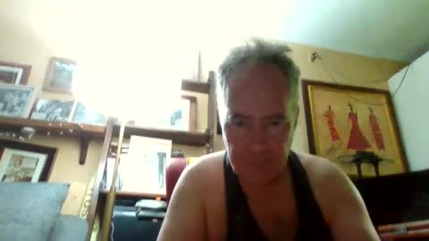 Snapshot of andre6045 chatting on 09/30/25, 03:44 andre6045 online show from 09/30/25, 03:44