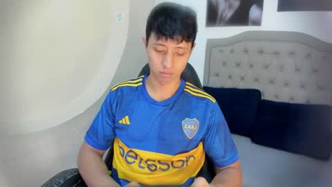 Andre Blow online show from 10/25/25, 02:02