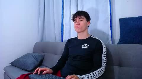 Snapshot of andre_parker chatting on 09/14/25, 11:15 Andre Parker online show from 09/14/25, 11:15