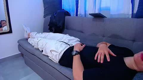 Snapshot of andre_parker chatting on 10/19/25, 08:53 Andre Parker online show from 10/19/25, 08:53