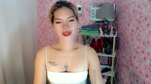 andrea06121998 online show from 12/05/25, 05:49