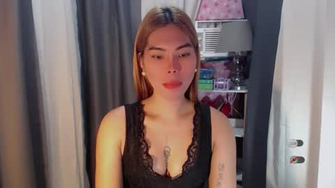 andrea06121998 online show from 02/20/26, 12:05