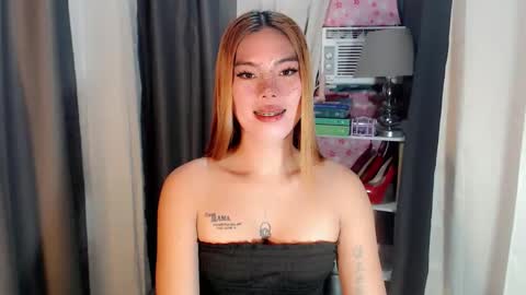 andrea06121998 online show from 02/27/26, 01:00