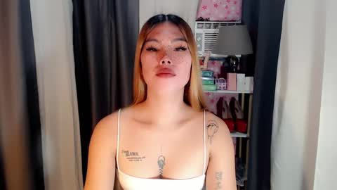 andrea06121998 online show from 04/25/26, 01:41