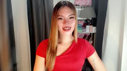 andrea06121998 online show from 05/24/26, 02:00