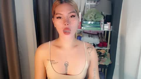 andrea06121998 online show from 07/29/26, 06:44