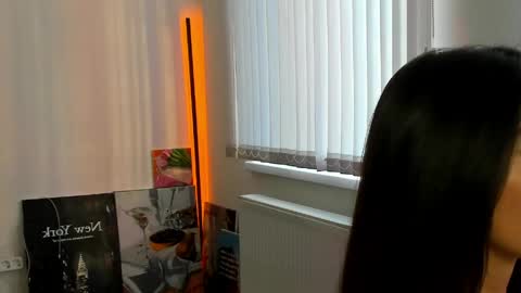 andrea__bass online show from 05/17/26, 03:41