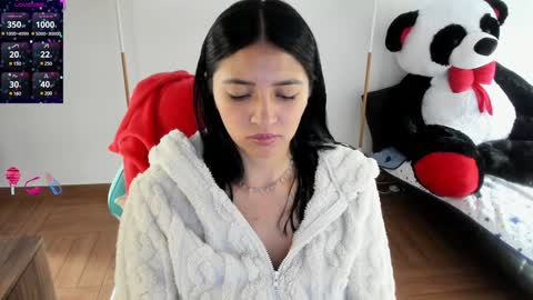 Snapshot of andrea_bonnie chatting on 01/27/25, 04:43 andrea_bonnie online show from 01/27/25, 04:43