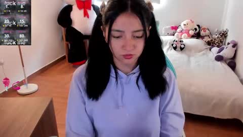 Snapshot of andrea_bonnie chatting on 02/17/25, 03:53 andrea_bonnie online show from 02/17/25, 03:53