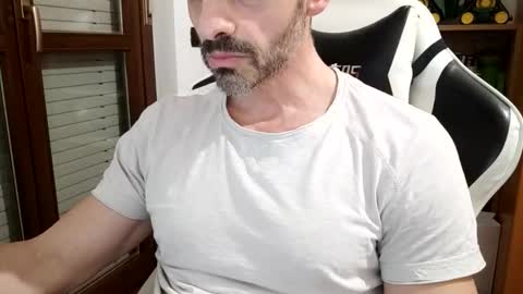 andrea_feetlover online show from 05/24/26, 07:52