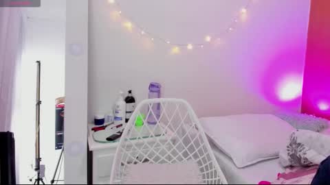  Andrea  online show from 10/29/25, 11:56