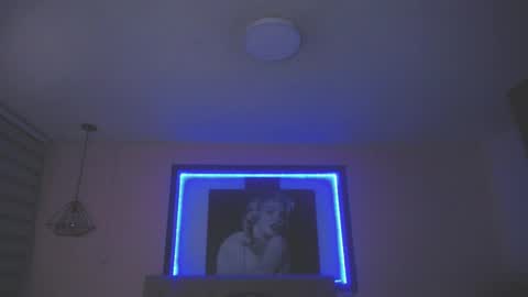 Andrea Ramos online show from 11/18/25, 06:23