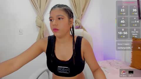 Snapshot of andrea_sancheez chatting on 11/01/25, 06:21 Andrea online show from 11/01/25, 06:21