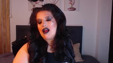 Snapshot of andrea_secret_ chatting on 10/25/25, 05:08 ANDREA online show from 10/25/25, 05:08