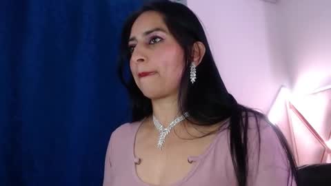 Snapshot of andrea_sexx_ chatting on 01/27/25, 10:06 Andrea online show from 01/27/25, 10:06