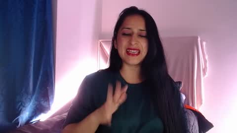 Snapshot of andrea_sexx_ chatting on 02/11/25, 02:46 Andrea online show from 02/11/25, 02:46