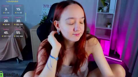 Andrea hereGMT7Mon Tue Wen ThFri Sat Su 0300am-0900am. online show from 11/17/25, 03:18