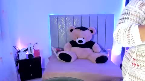 Snapshot of andreaakinky chatting on 11/07/25, 08:36 andreaakinky online show from 11/07/25, 08:36