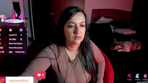 Snapshot of andreacohenz chatting on 11/17/25, 03:01 andrea online show from 11/17/25, 03:01