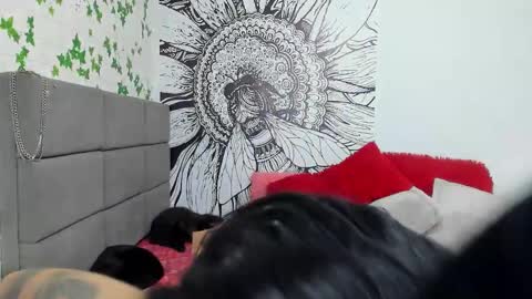 Snapshot of andreaflamel chatting on 03/11/25, 12:17 ANDREA online show from 03/11/25, 12:17