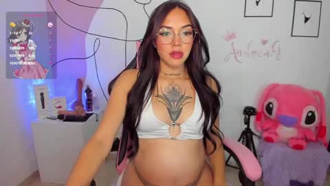 Snapshot of andreag_ chatting on 05/29/26, 06:11 Andrea online show from 05/29/26, 06:11