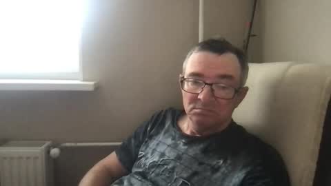 andreass60 online show from 05/13/26, 07:17