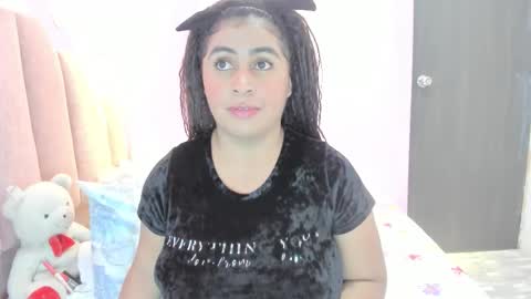 A n d r  e a S w e e t  online show from 10/15/25, 07:58