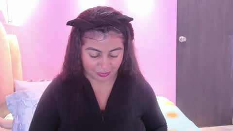 Snapshot of andreasweet2 chatting on 11/15/25, 08:16 A n d r e a S w e e t online show from 11/15/25, 08:16