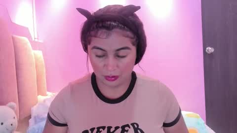 Snapshot of andreasweet2 chatting on 11/17/25, 08:03 A n d r e a S w e e t online show from 11/17/25, 08:03