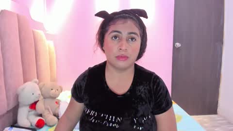 Snapshot of andreasweet2 chatting on 11/22/25, 07:46 A n d r e a S w e e t online show from 11/22/25, 07:46