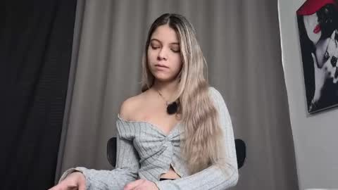 andreau 19 online show from 06/01/26, 01:24