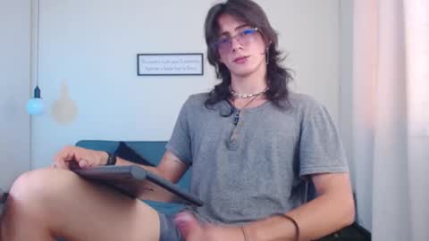 Snapshot of andreey50 chatting on 02/10/25, 08:21 Andrey online show from 02/10/25, 08:21