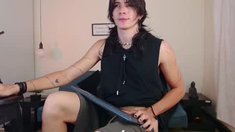 Snapshot of andreey50 chatting on 02/13/25, 08:24 Andrey online show from 02/13/25, 08:24